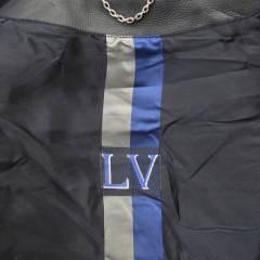 LOUIS VUITTON ルイヴィトン 胸Vロゴ レザー ブルゾン ジャケット R2A-241330